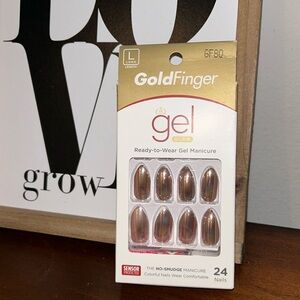 Gel Glam Ready to Wear Long Shiny Pink Nails